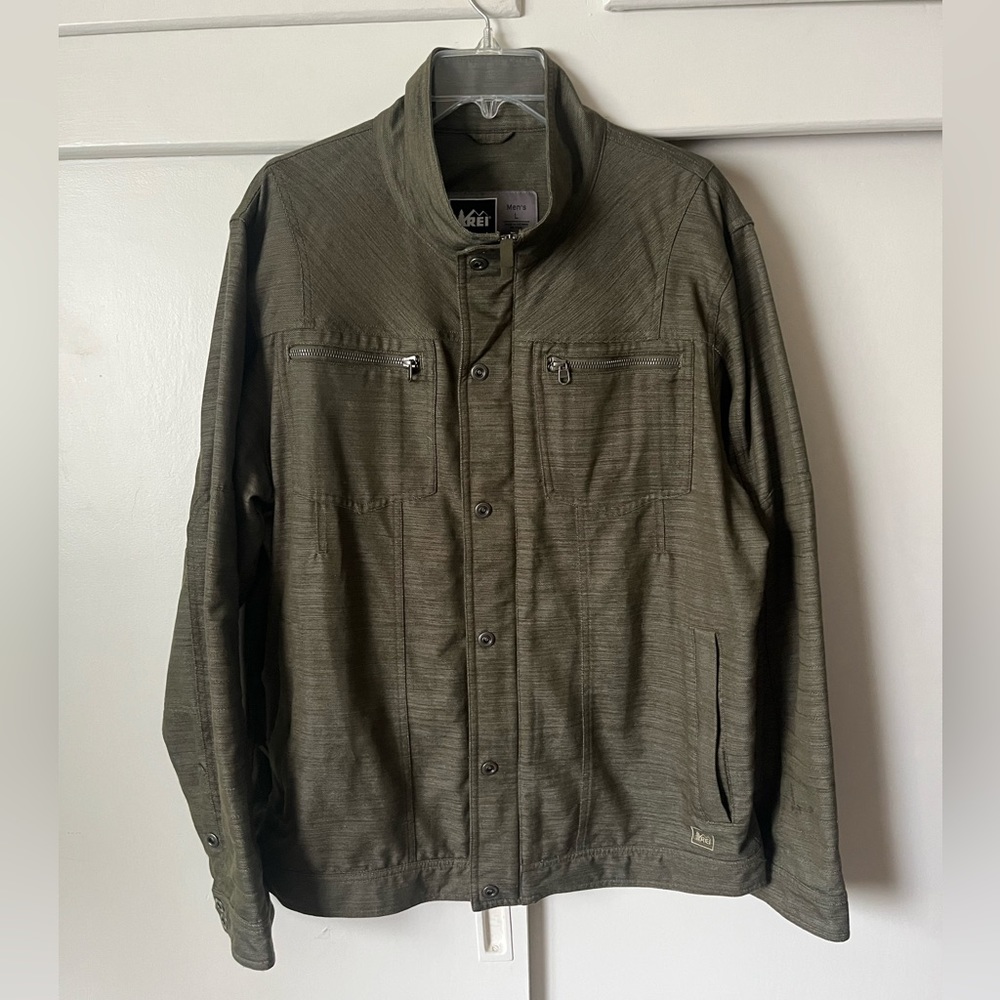 REI | Front Zip Cargo Jacket